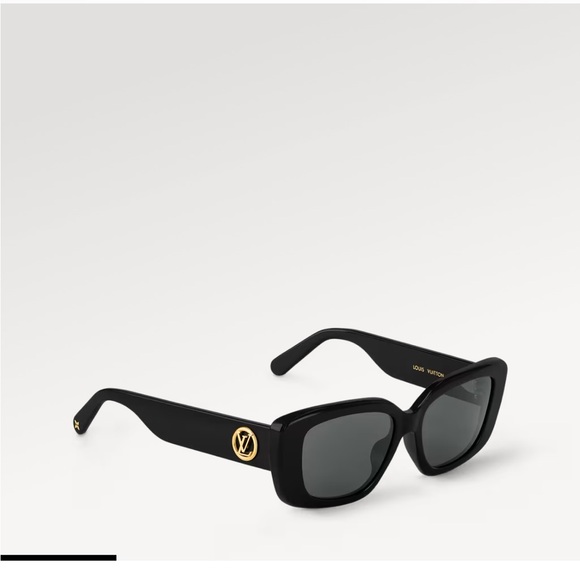 Louis Vuitton Black Sunglasses - Picture 2 of 8